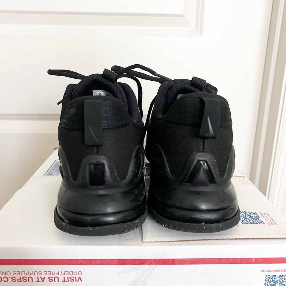 Nike Air Max Men's Black Athletic Sneakers 10 - Picture 9 of 16